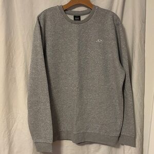 Oakley Men's Classic Gray Crewneck Sweater